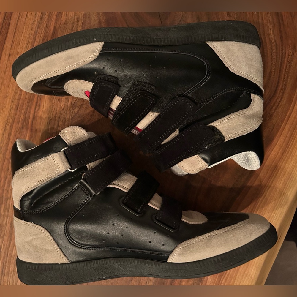 Isabel Marant wedge sneaker FRENCH 40 US 9 EU 39. authentic, EUC black red tan